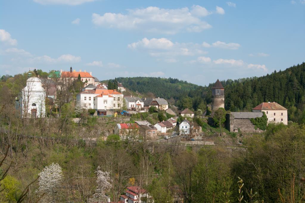 Penzion Ctrnactka Rataje nad Sazavou Luaran gambar